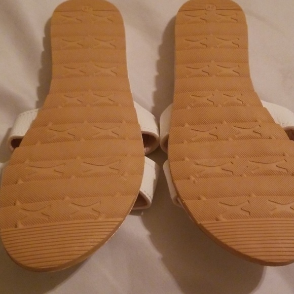 🎁🎁🎁sandal🎁🎁🎁🎋 - Picture 4 of 6